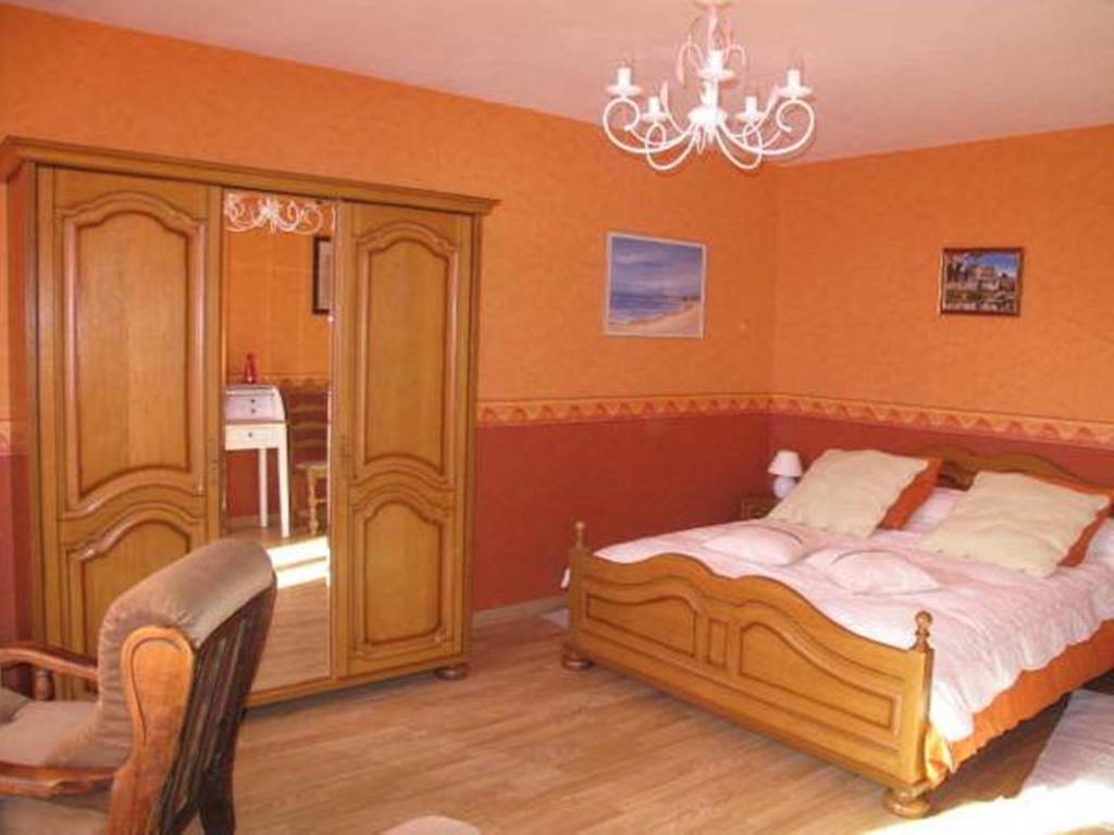 Bed and Breakfast L'Eclipse Saint-Nicolas-des-Motets Номер фото